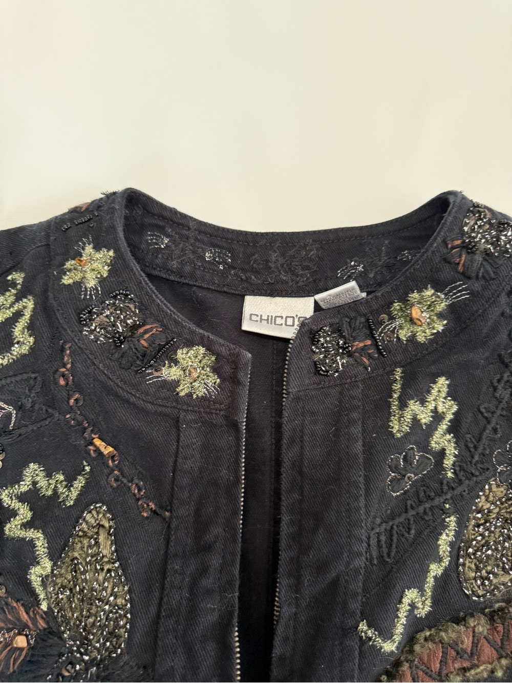 Chicos Black Embroidered & beaded Zip-Front denim Jacket size large (2) - Picture 13 of 13